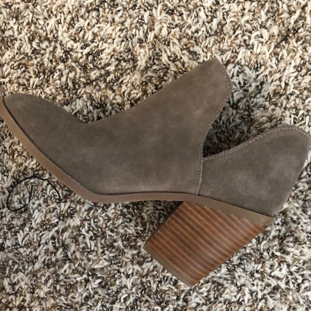 Steve Madden Booties, Size 8.5